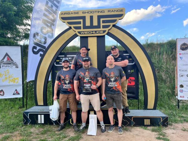 Koszulka PIRO ver. 1